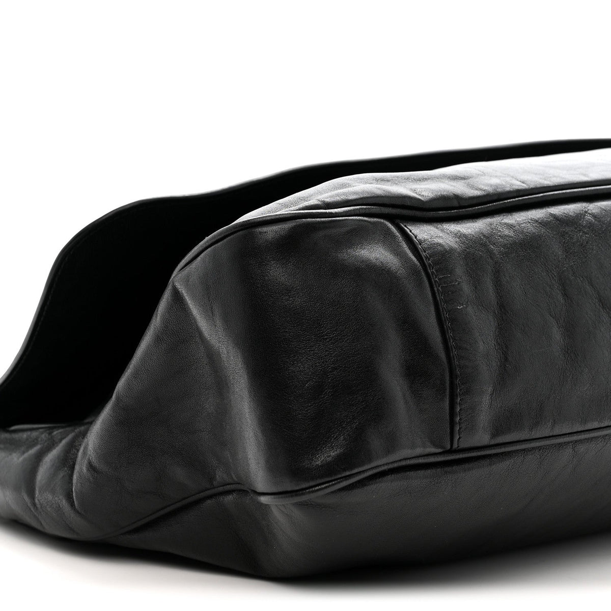 Agneau Large Grungy Messenger Black