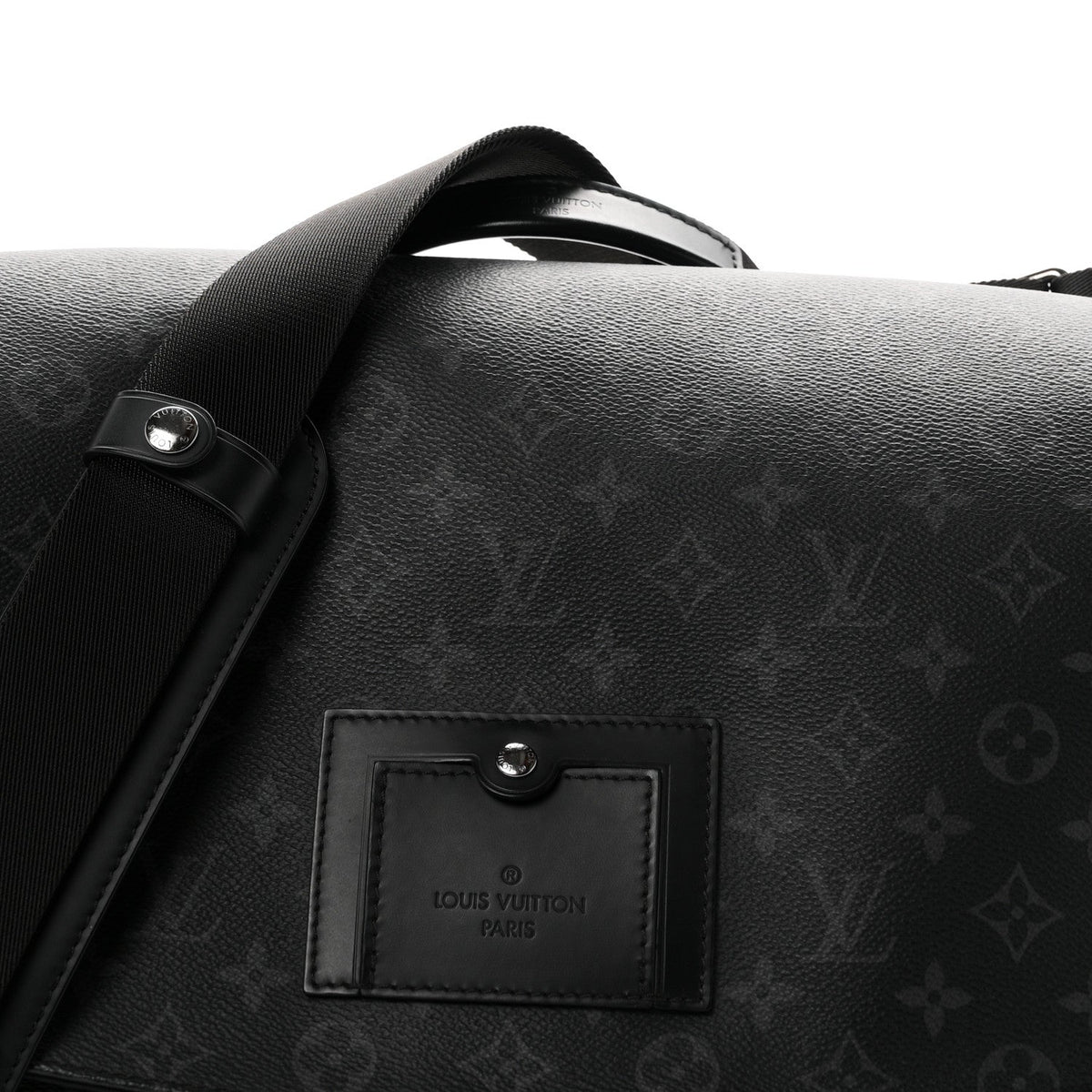 Monogram Eclipse Voyager Messenger MM
