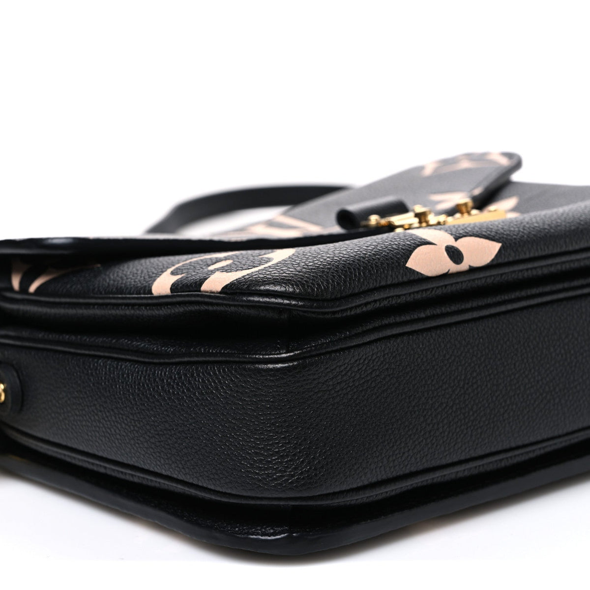 Empreinte Monogram Giant Pochette Metis Black Beige