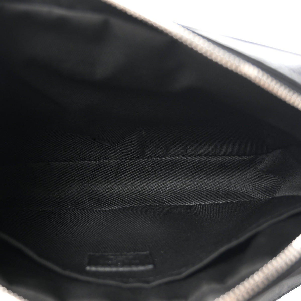 Taiga Monogram Eclipse Outdoor Messenger Black