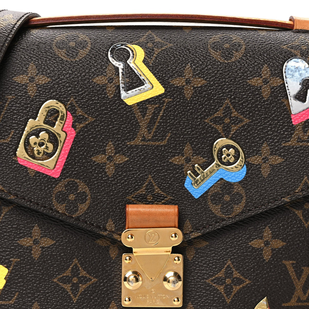 Monogram Love Lock Pochette Metis