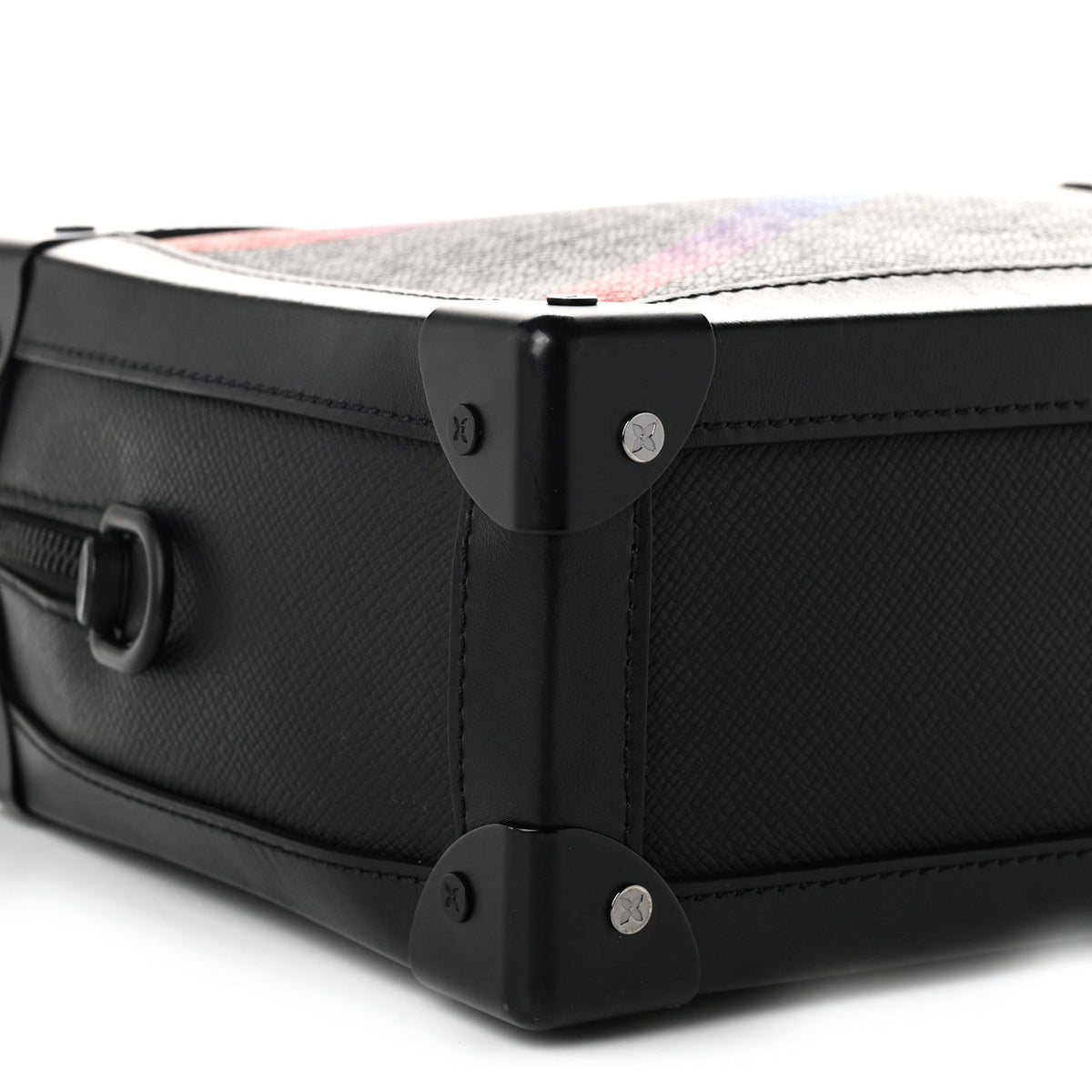 Taiga Rainbow Soft Trunk Black