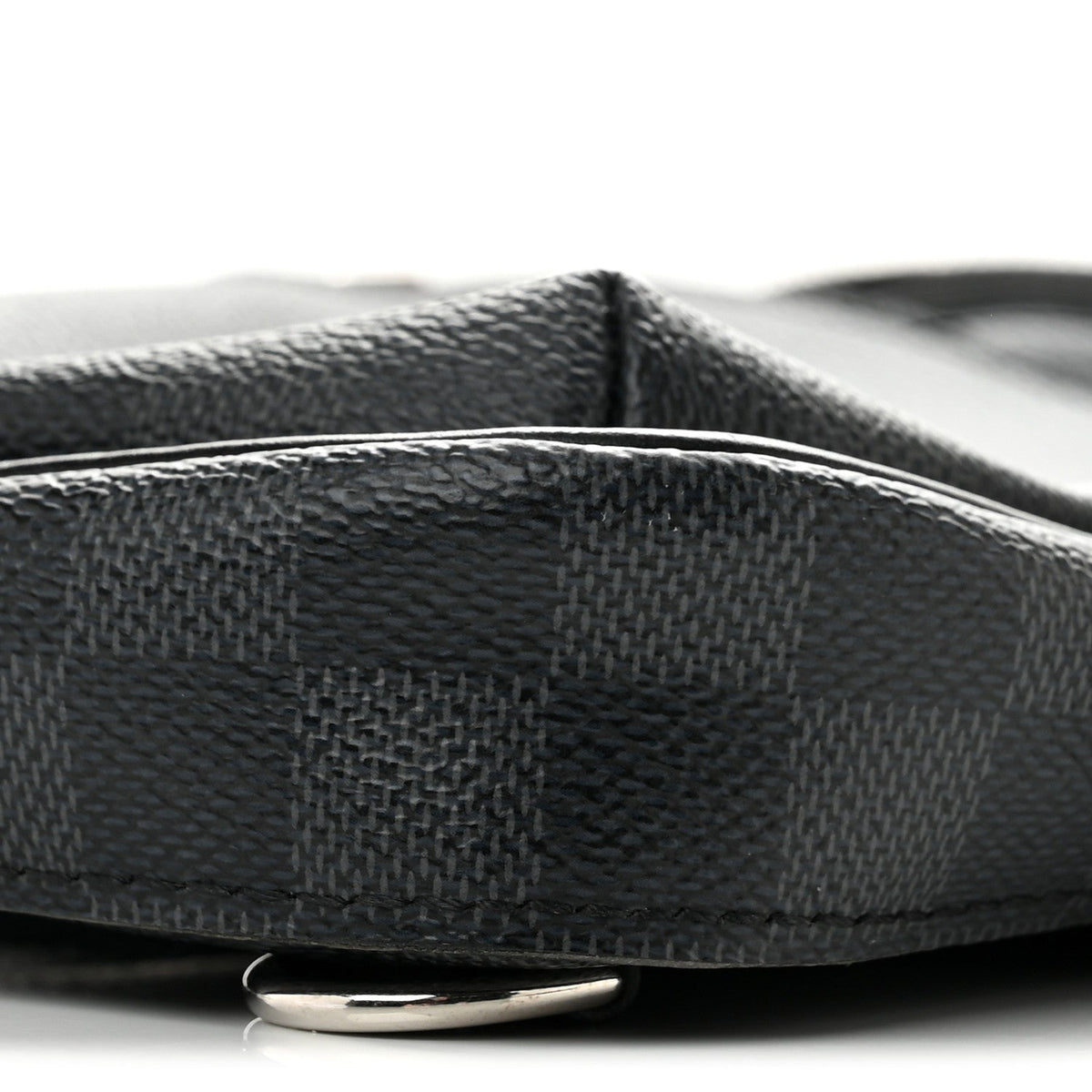 Damier Graphite Avenue Sling Bag NM
