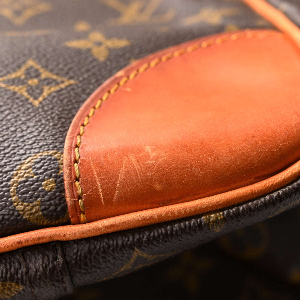 Monogram Sirius 70