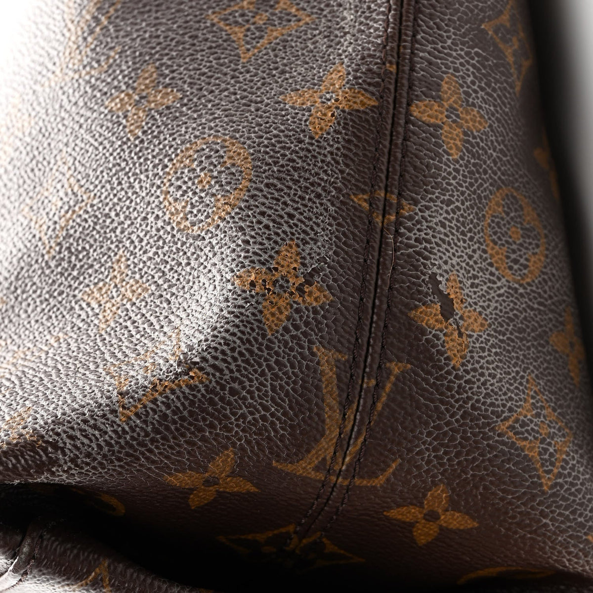 Monogram Tuileries Hobo Caramel