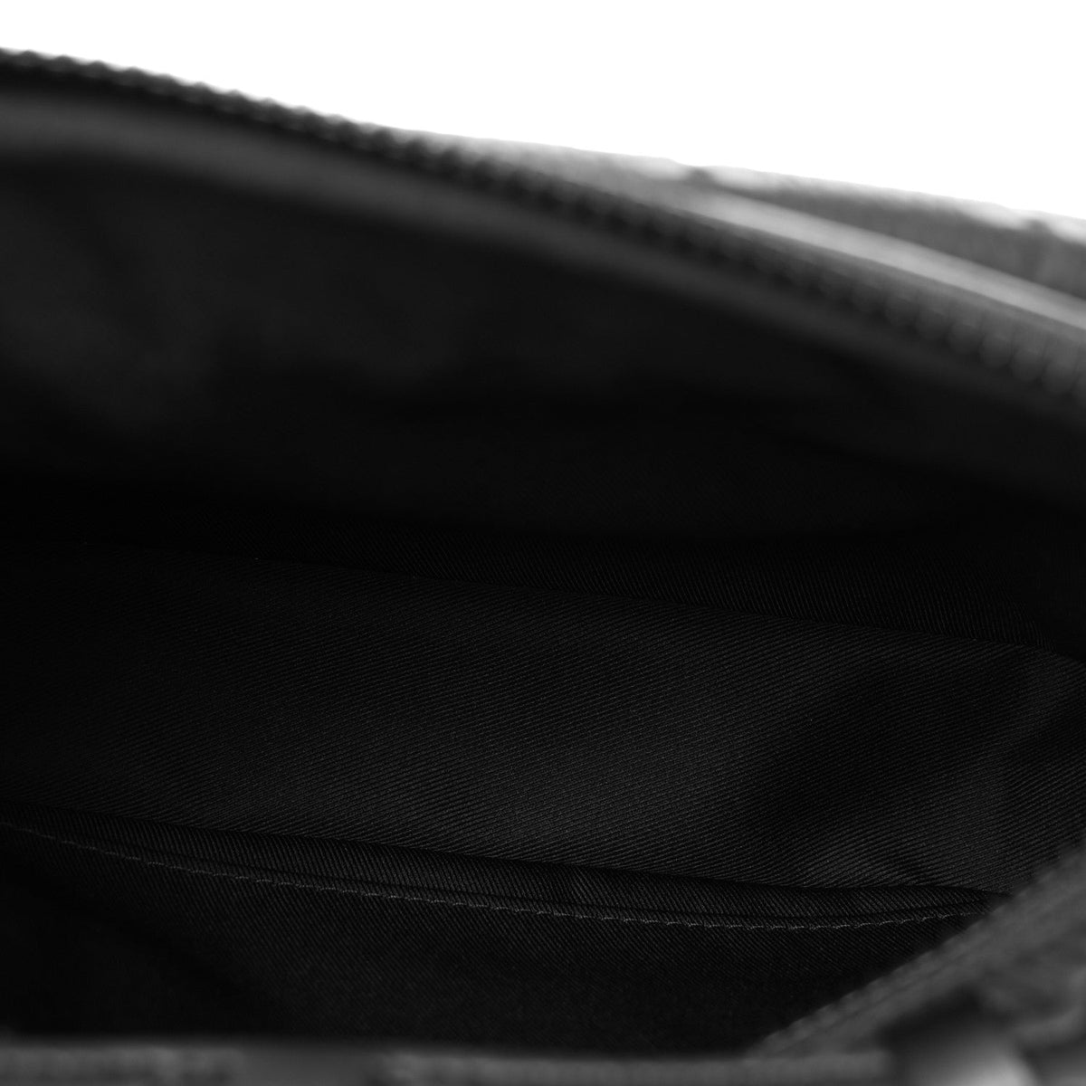 Taurillon Monogram S Lock Messenger Black