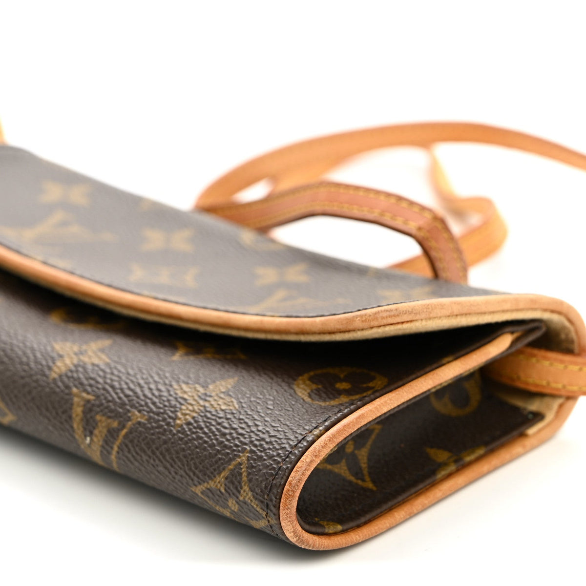 Monogram Pochette Twin PM