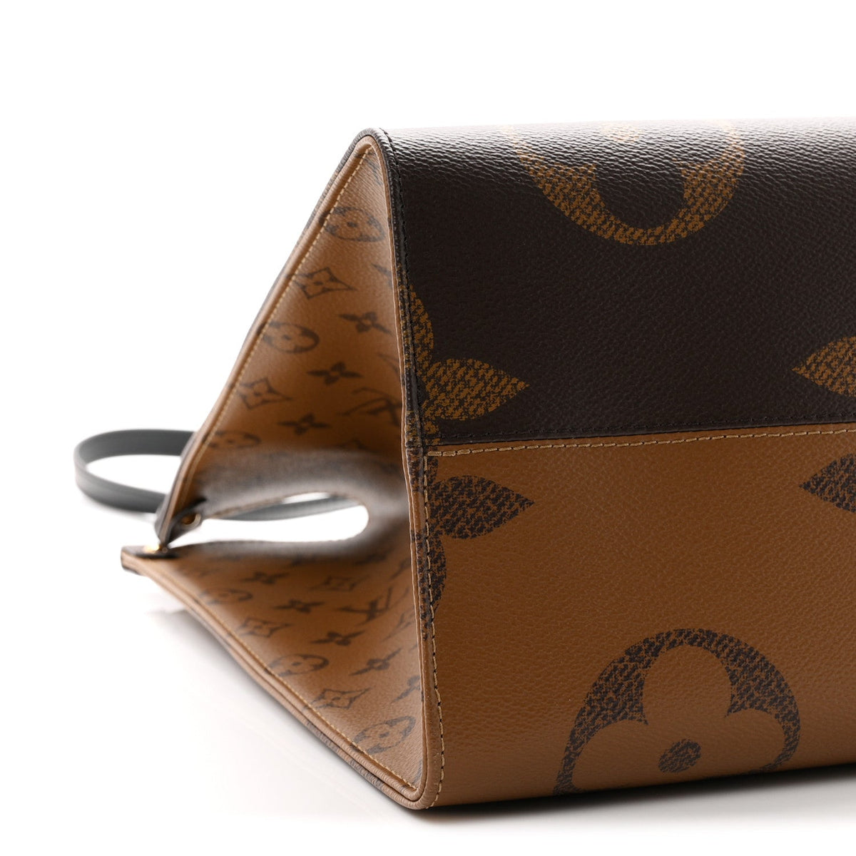Reverse Monogram Giant Onthego GM