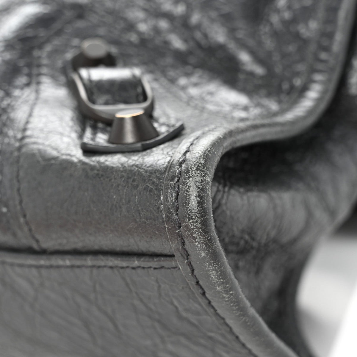 Agneau Arena Classic Hardware Small Le City Volcanic Rock