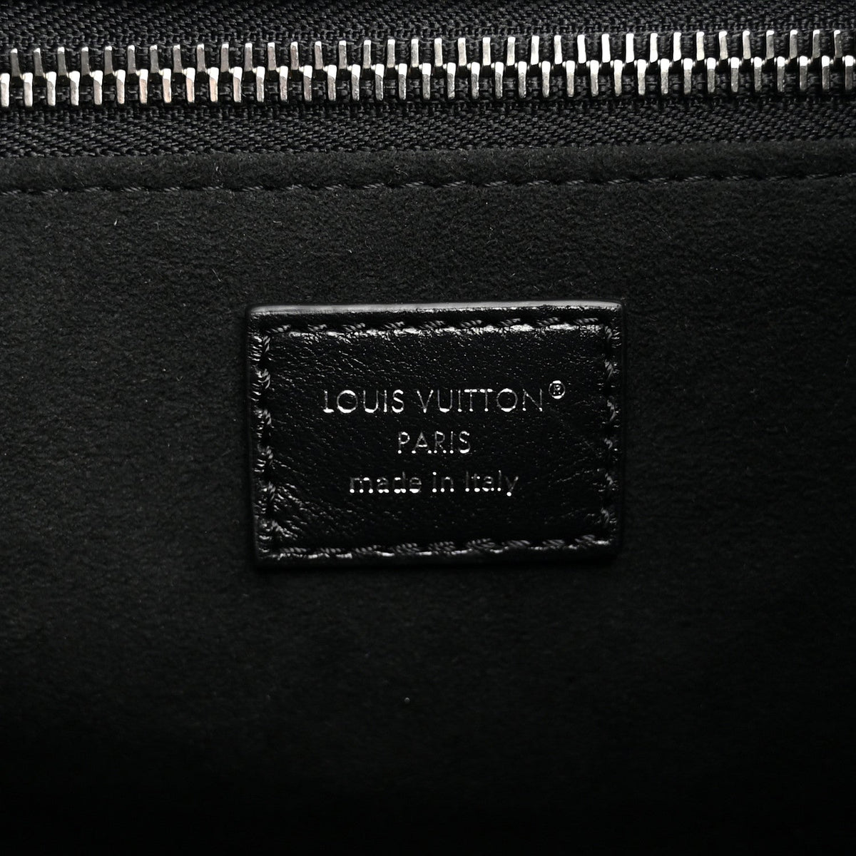 Lambskin CarryAll Vibe MM Black