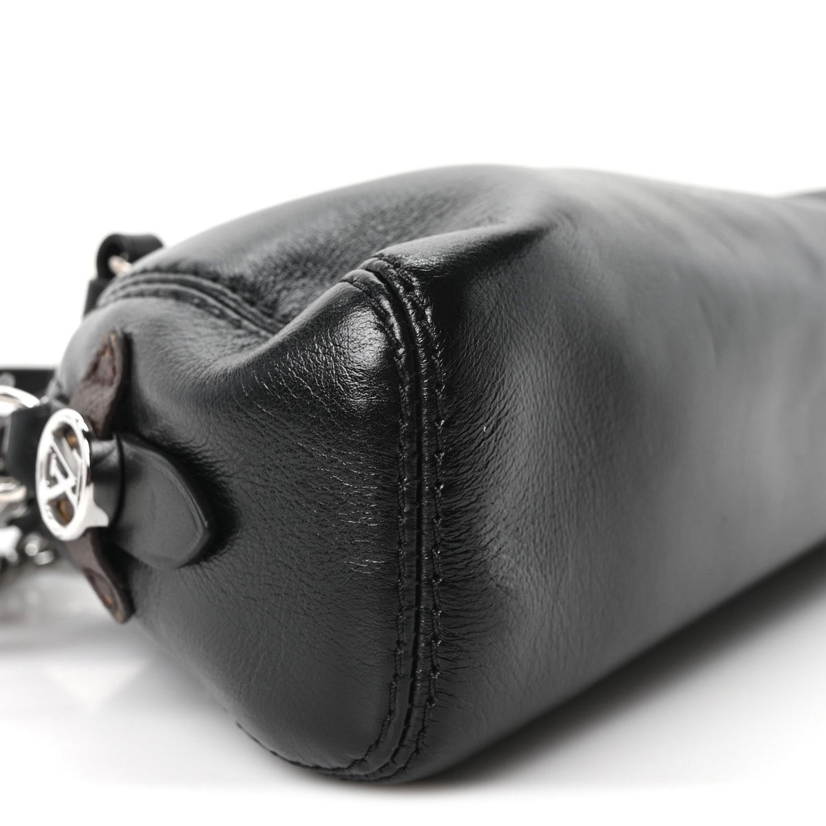 Lambskin Pochette Vibe Black
