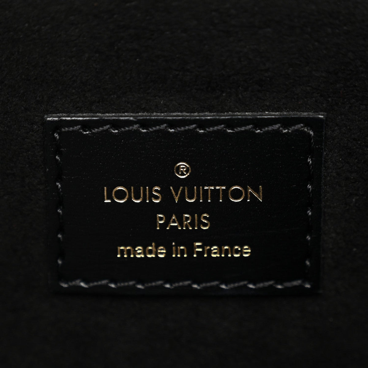 Reverse Monogram Pochette Metis