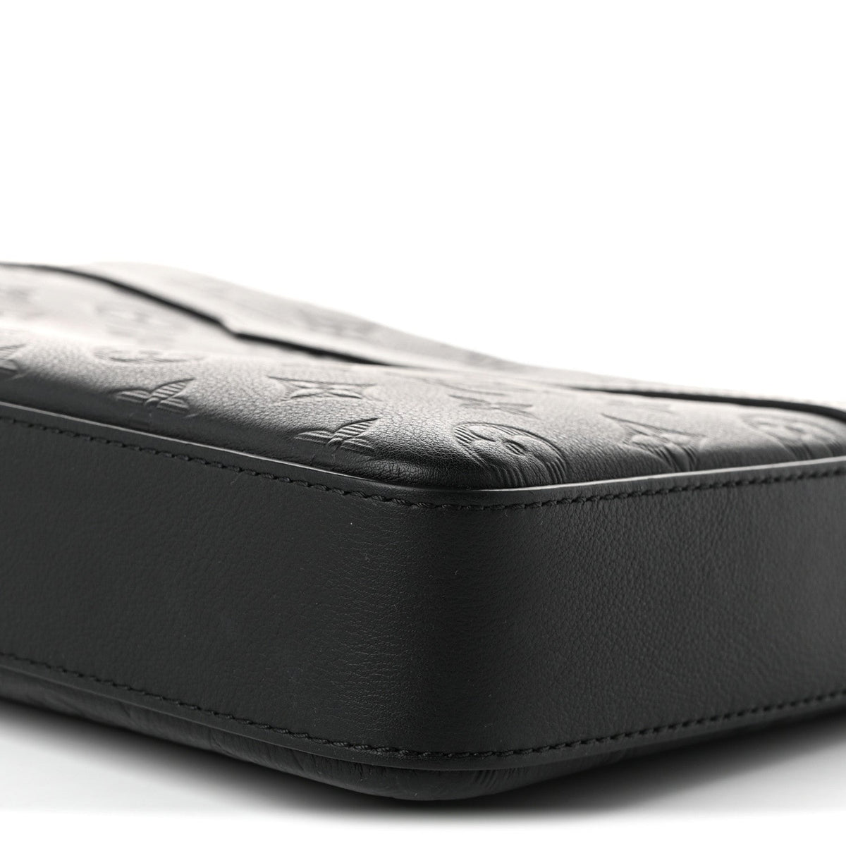 Calfskin Monogram Shadow Trio Messenger Black