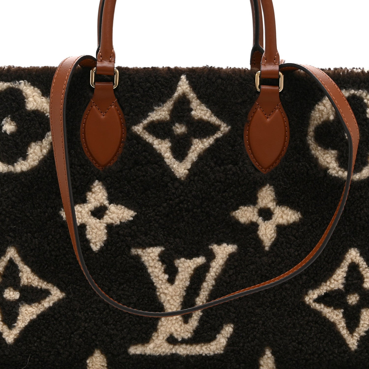 Shearling Monogram Giant Teddy Onthego GM Black White