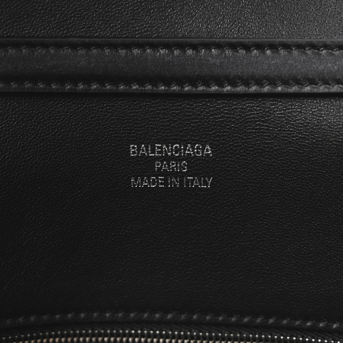 Natural Smooth Calfskin Medium Rodeo Top Handle Handbag Black
