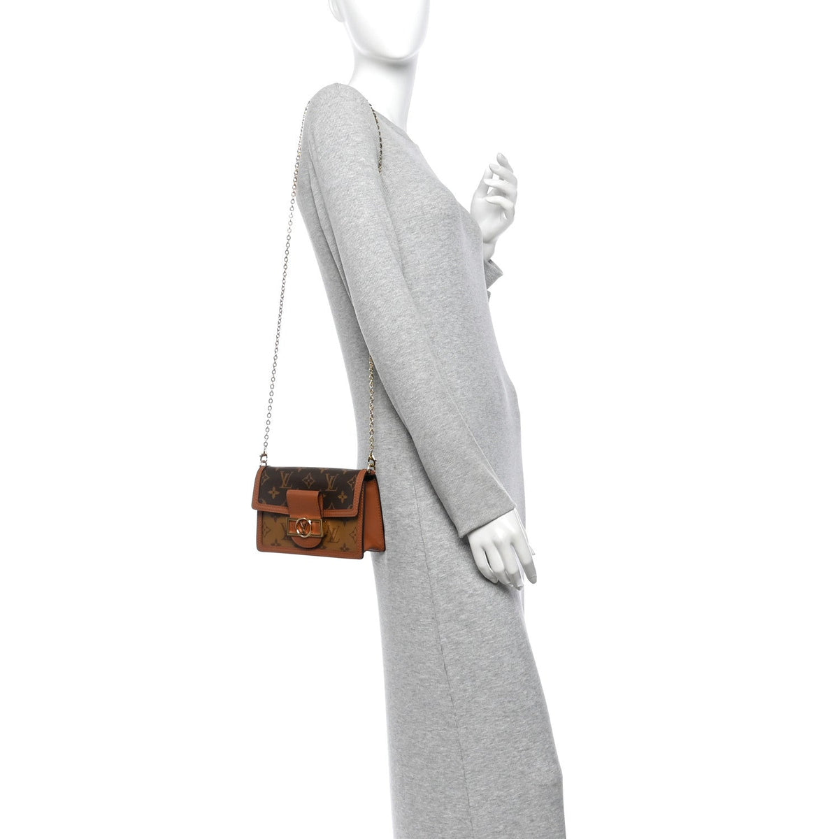 Reverse Monogram Dauphine Chain Wallet