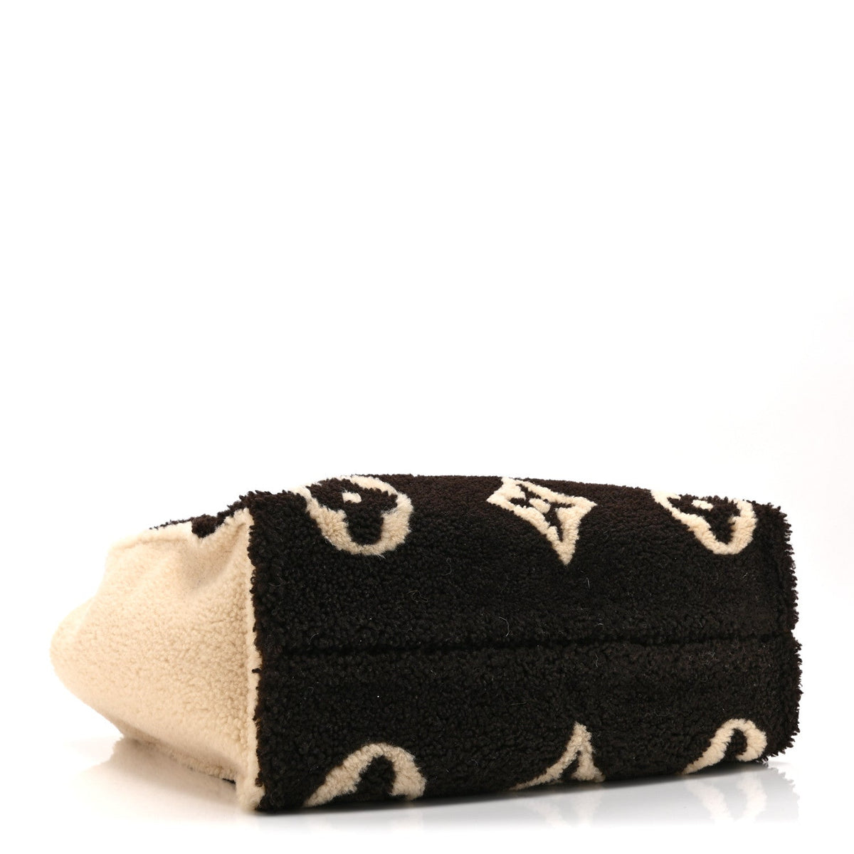 Shearling Monogram Giant Teddy Onthego GM Black White