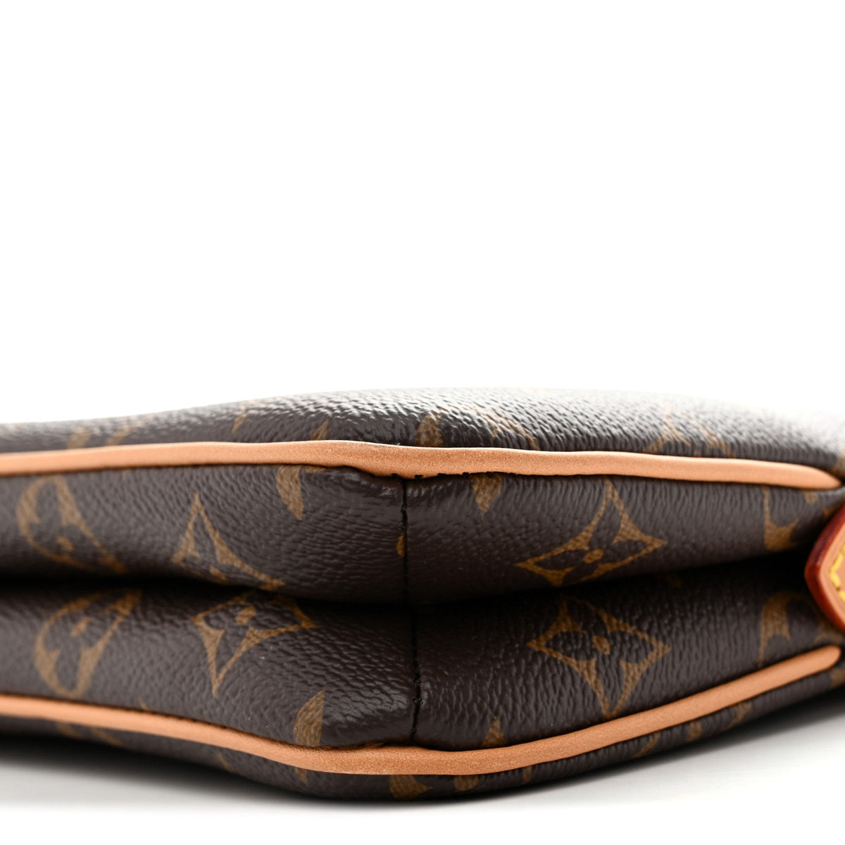 Monogram Liv Pochette