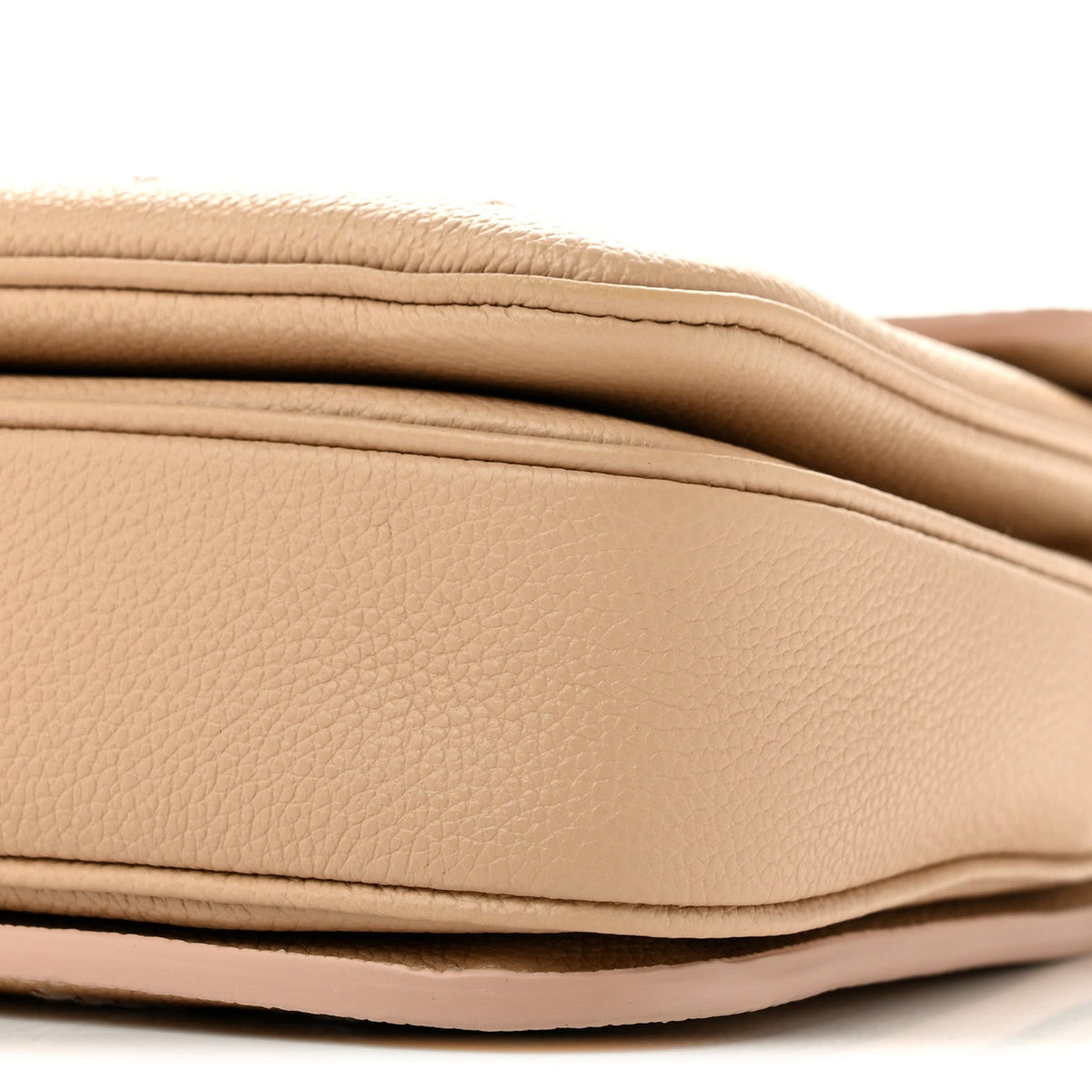 Empreinte Couture Pochette Metis MM Hazelnut