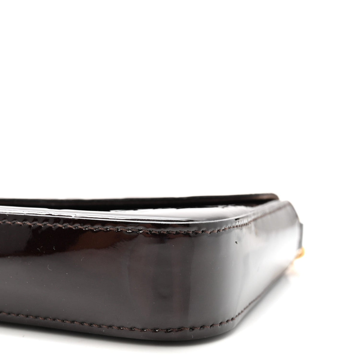 Vernis Pochette Felicie Chain Wallet Amarante