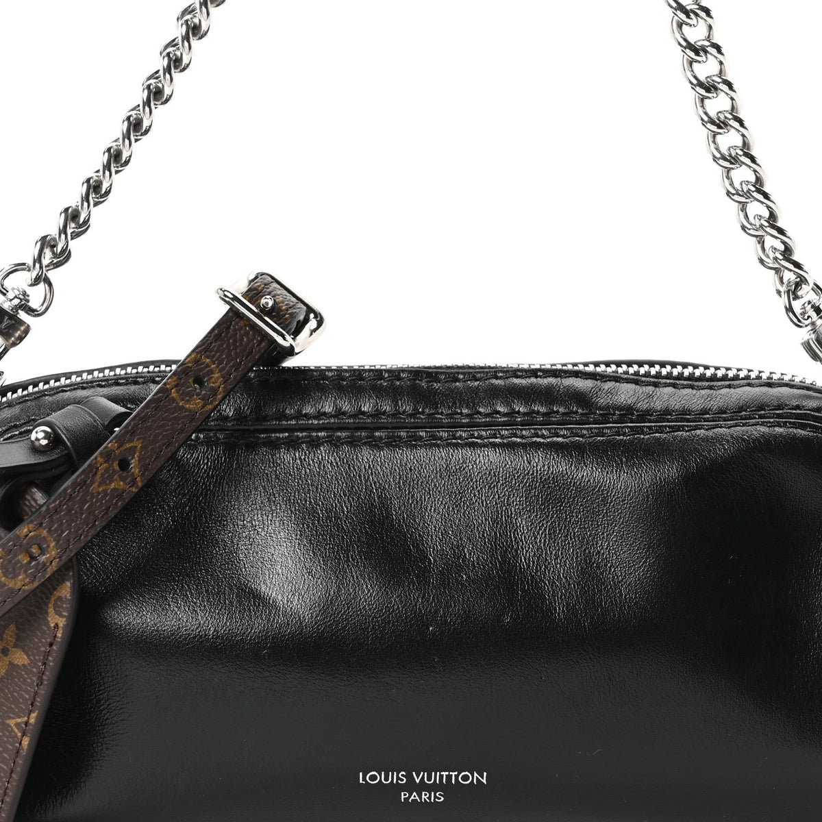 Lambskin Pochette Vibe Black