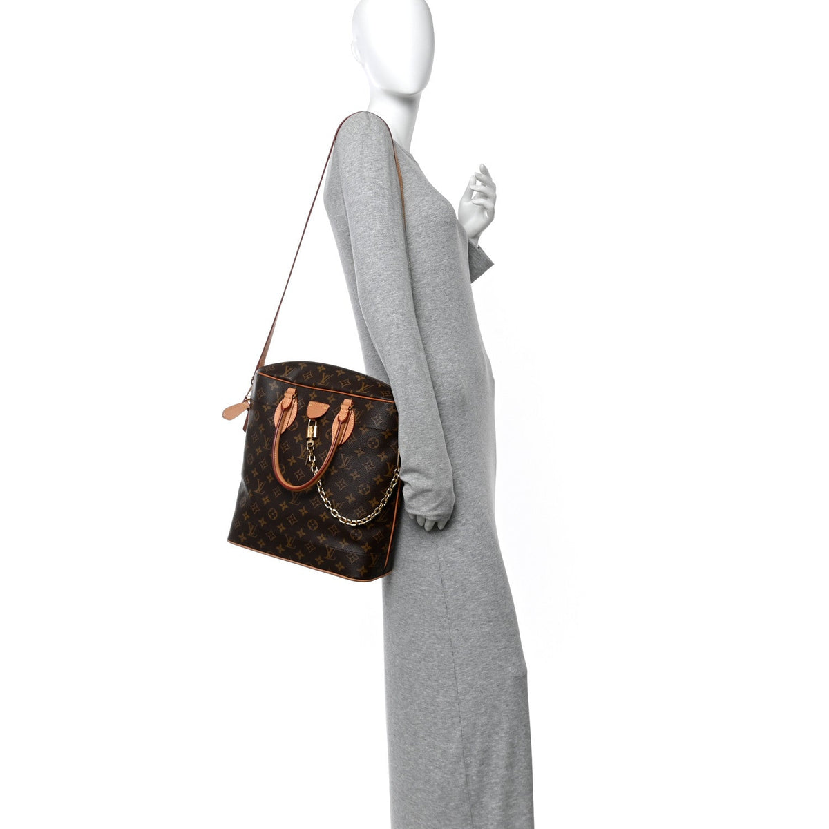Monogram Carry All MM