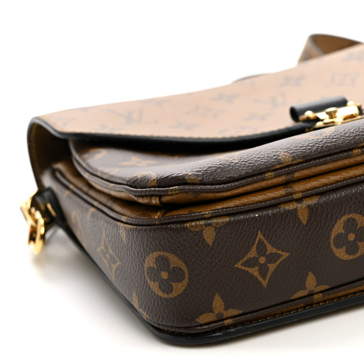 Reverse Monogram Pochette Metis