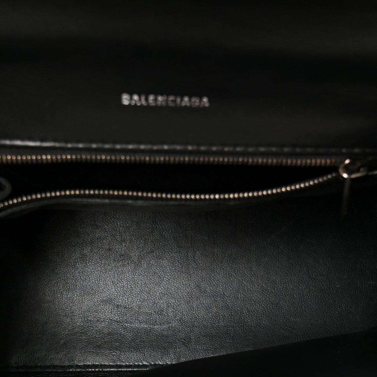 Matte Calfskin Snake Embossed Tonal B Small Hourglass Top Handle Bag Black