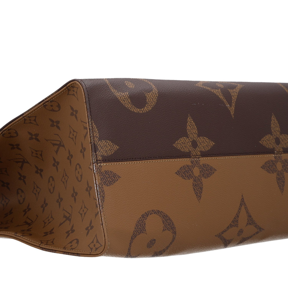 Reverse Monogram Giant Onthego GM