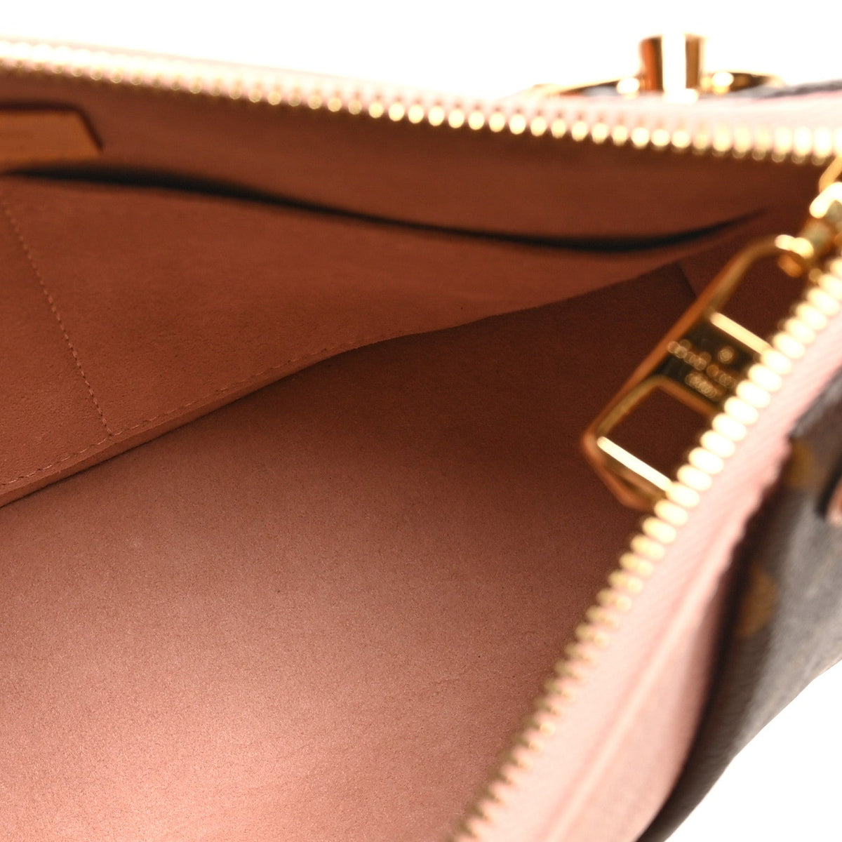 Monogram V Tote BB Rose Poudre