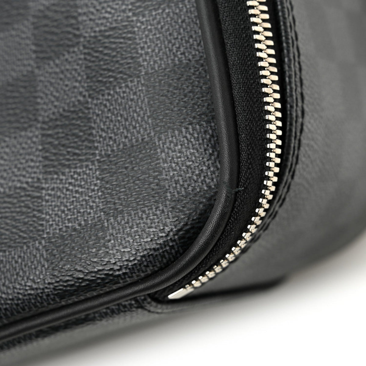 Damier Graphite Michael Backpack NV2