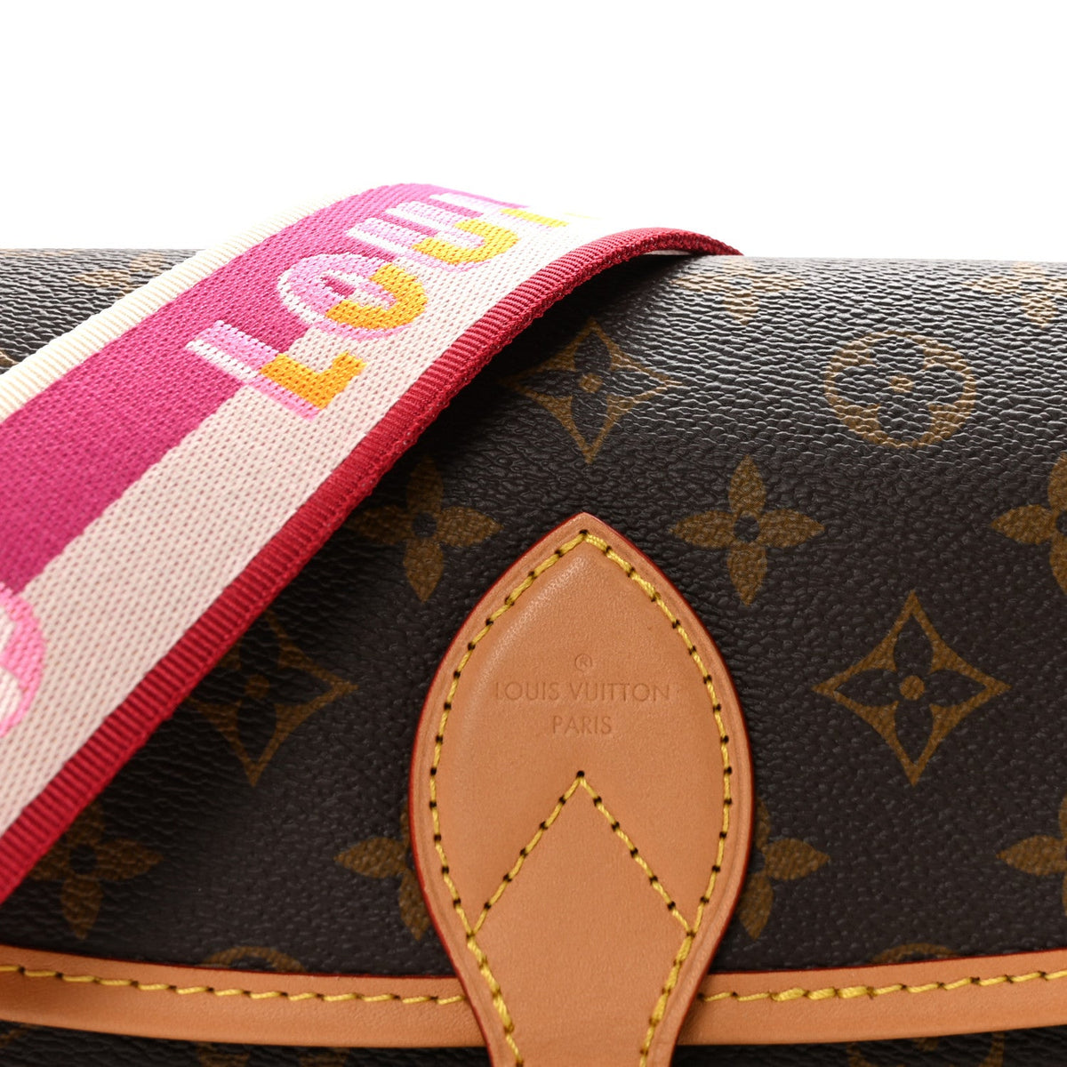 Monogram Diane Fuchsia