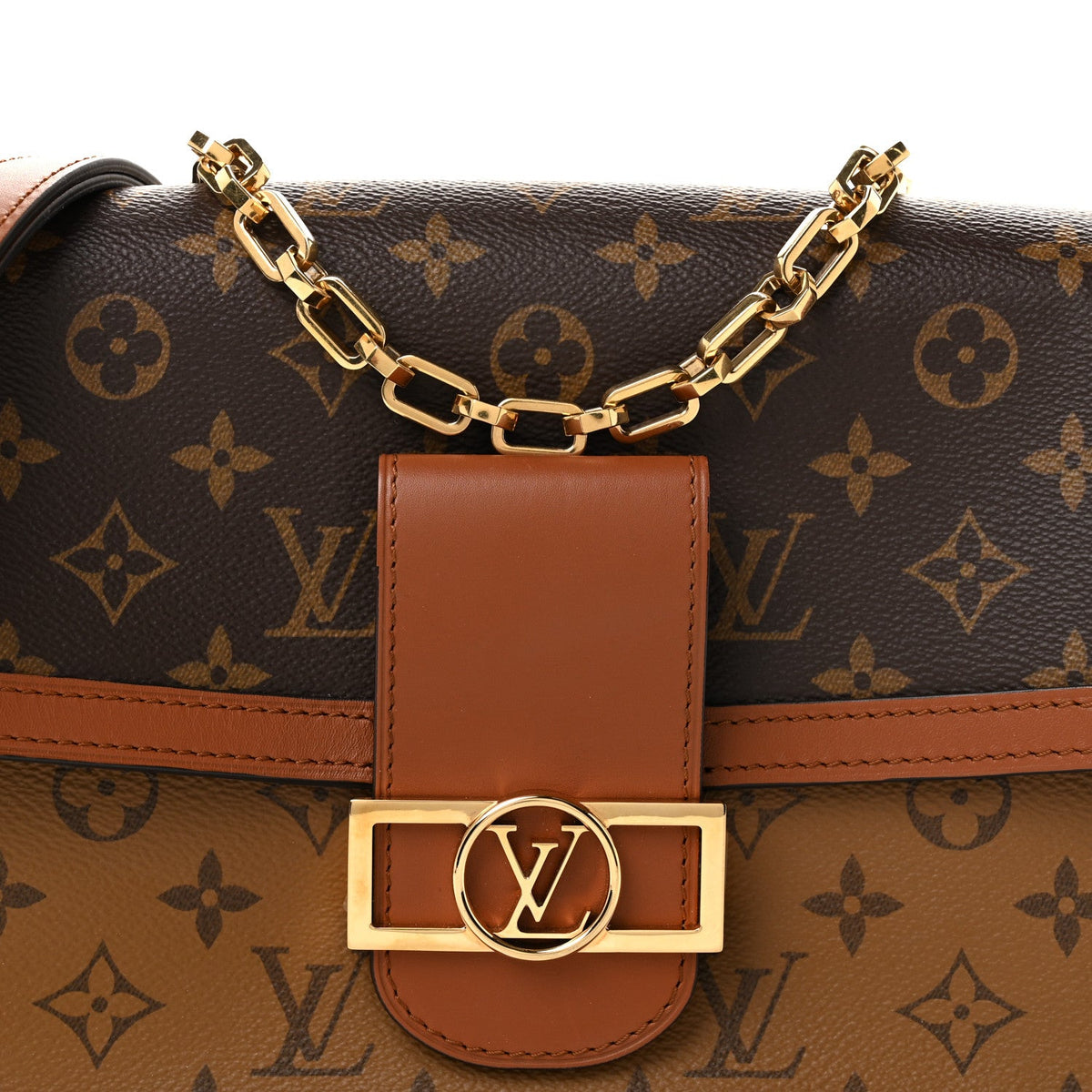 Reverse Monogram Dauphine MM