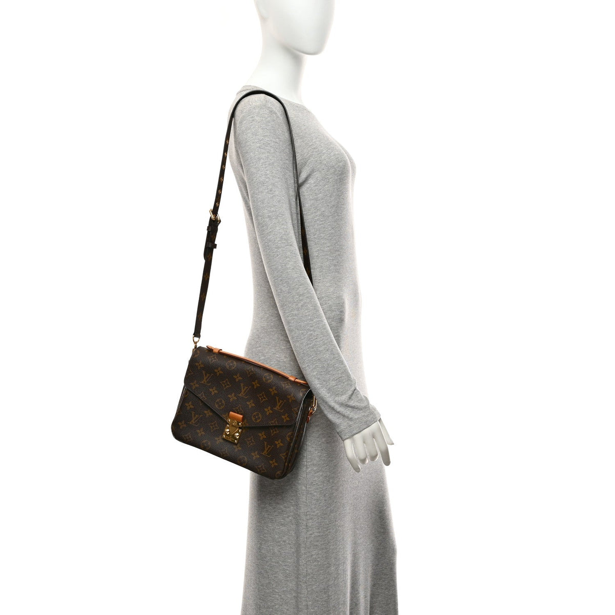 Monogram Pochette Metis