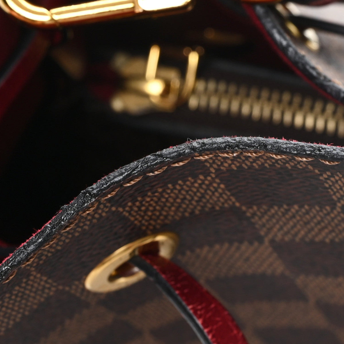 Damier Ebene Neonoe MM Cherry Berry