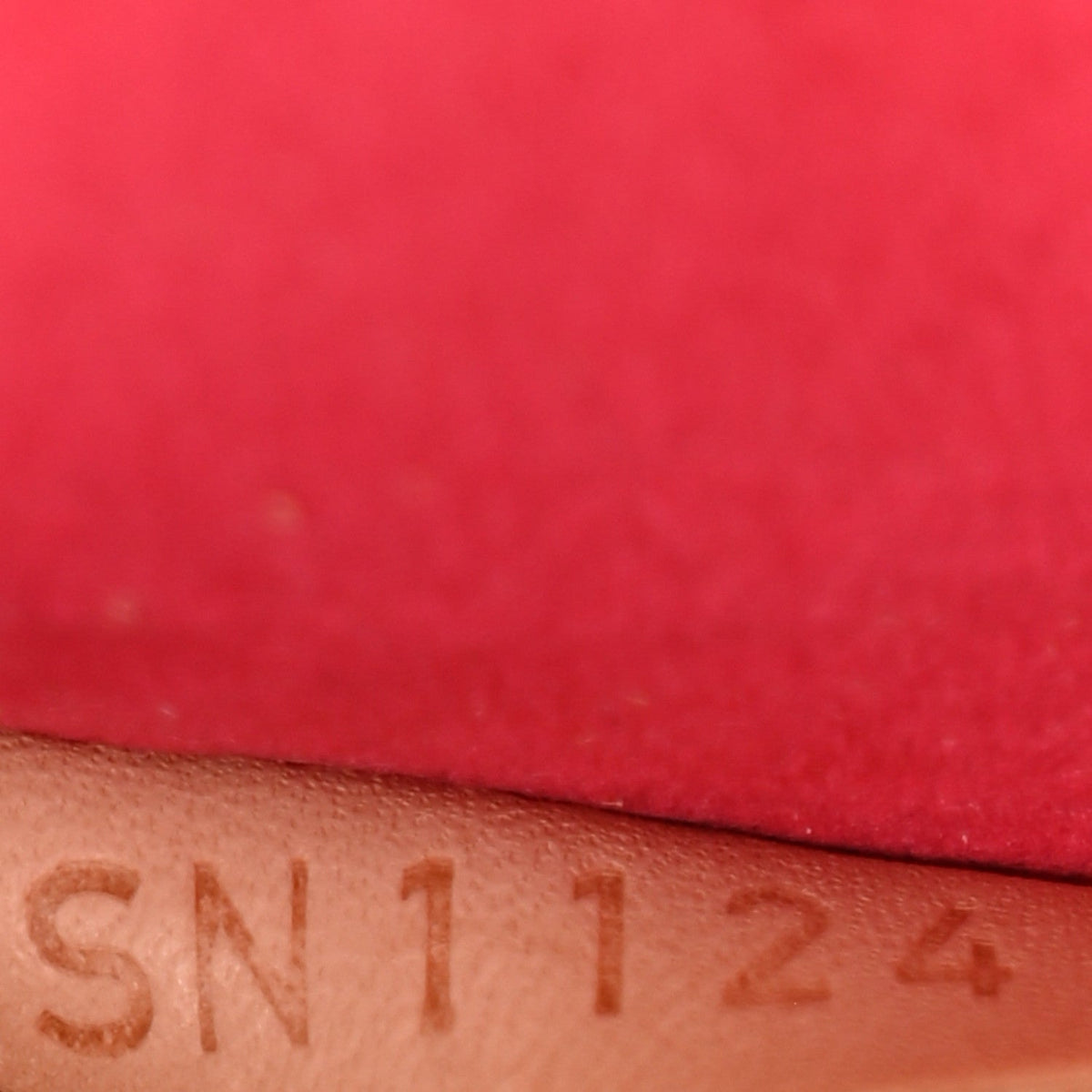 Monogram Pallas Dahlia