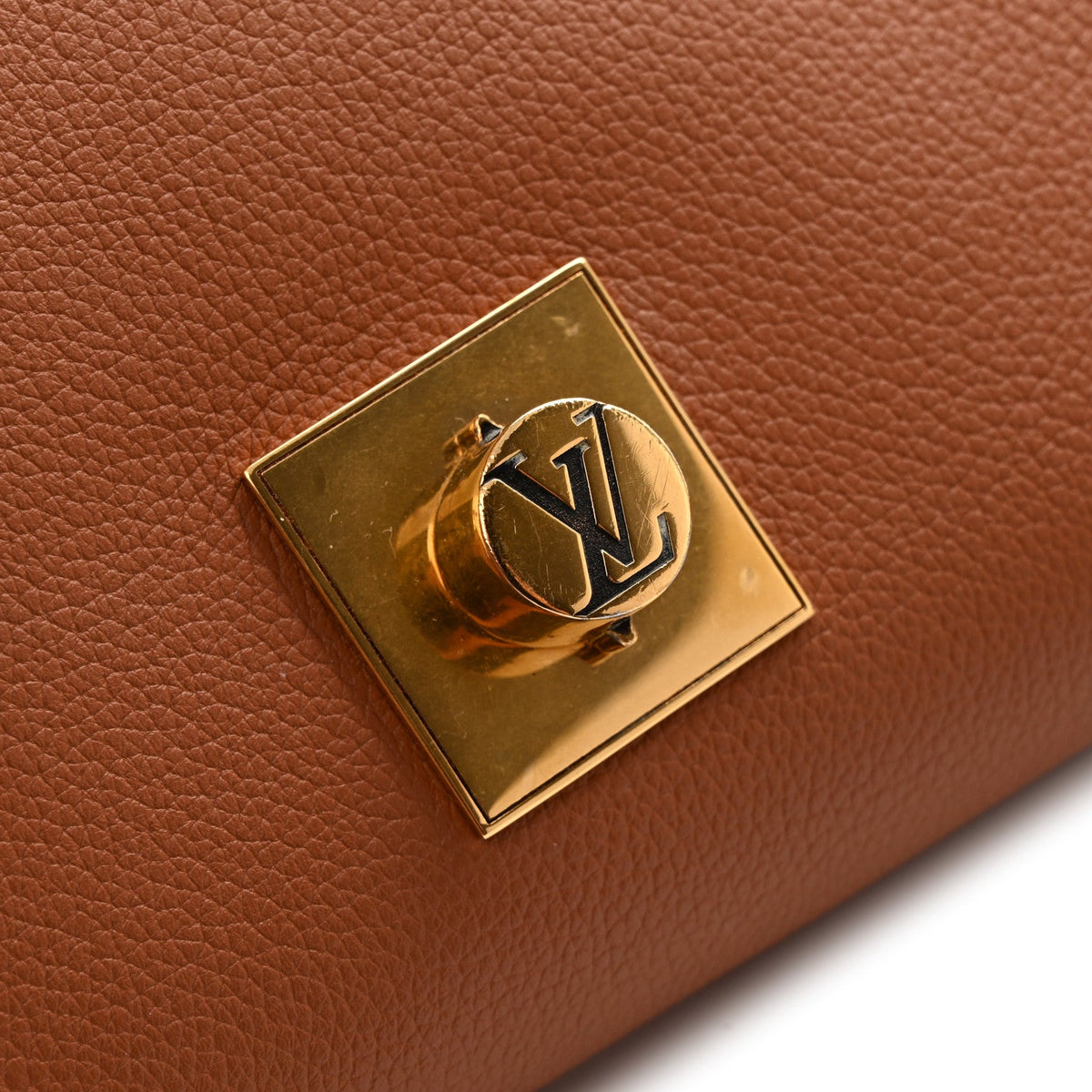 Grained Calfskin Low Key Wallet On Chain Cognac