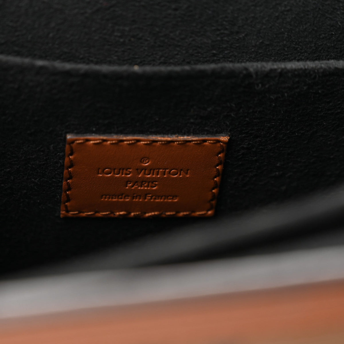 Reverse Monogram Dauphine MM