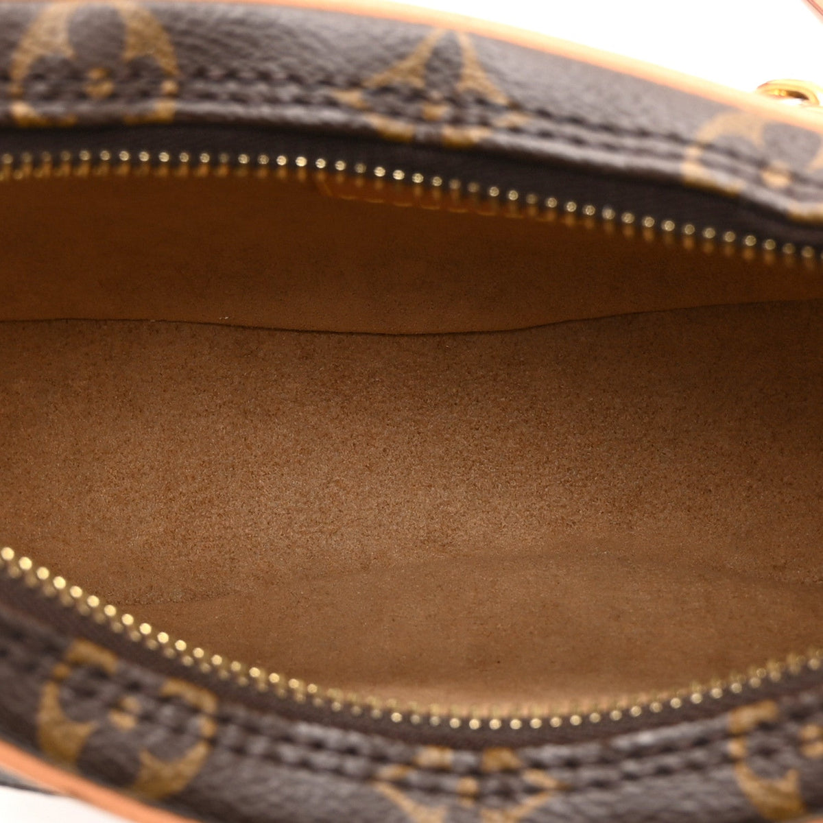 Monogram Loop