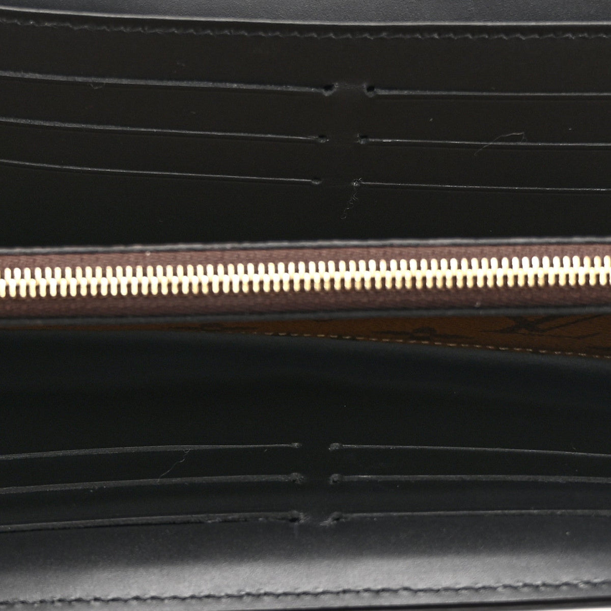 Reverse Monogram Dauphine Sarah Wallet