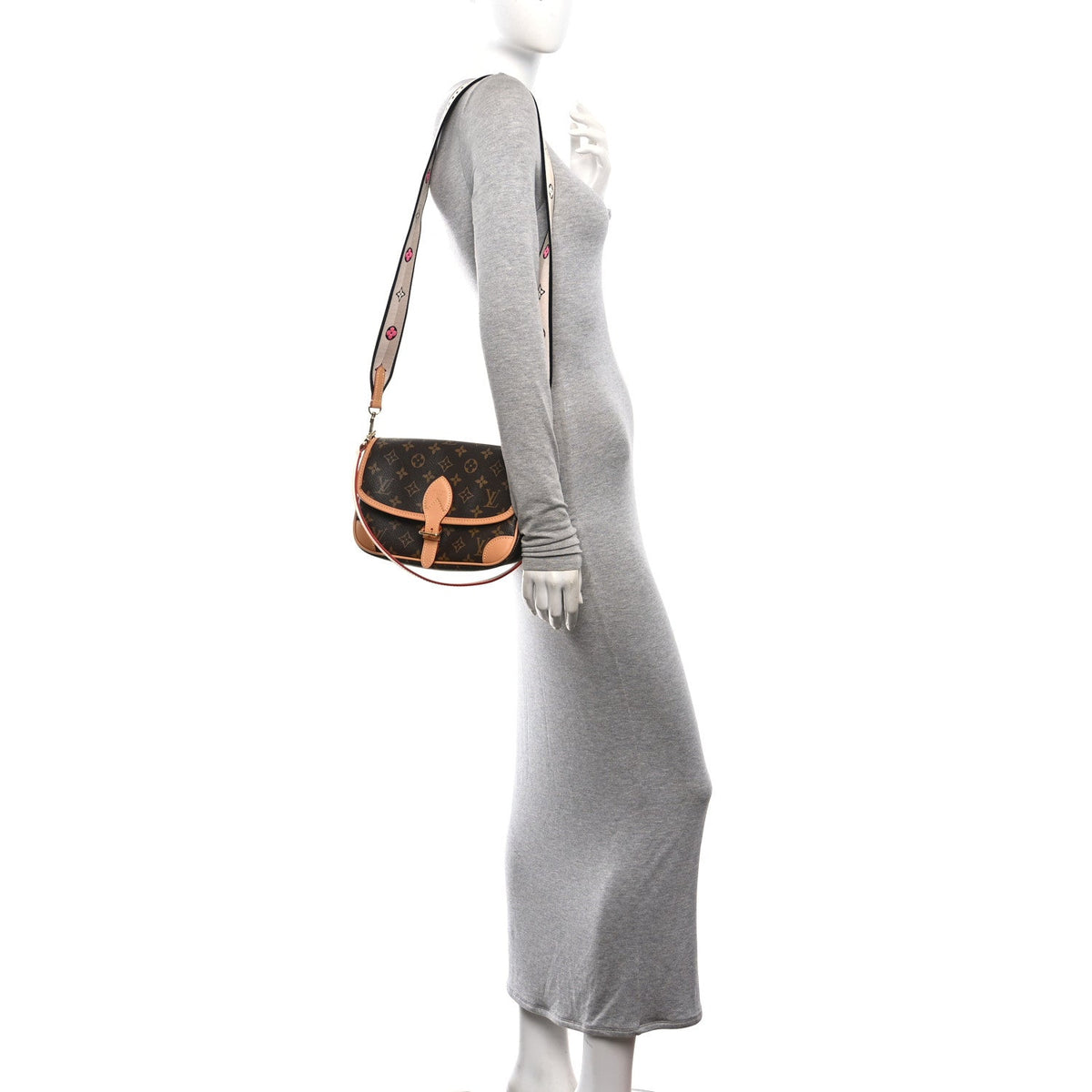 Monogram Diane Black