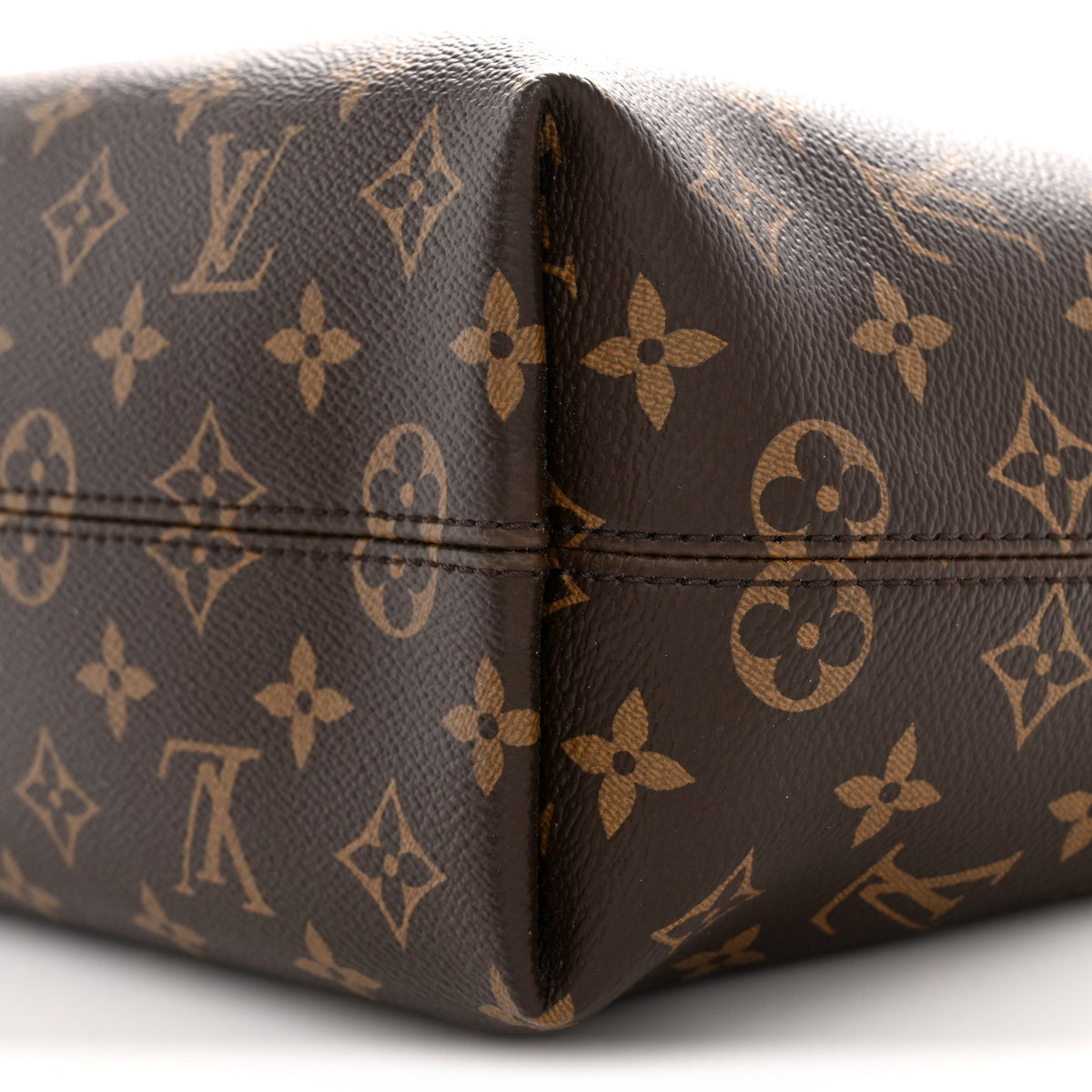 Monogram Graceful PM