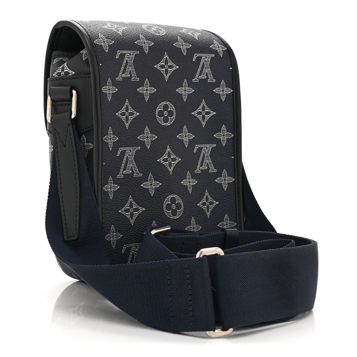 Savane Monogram Elephant Chapman Messenger BB Encre