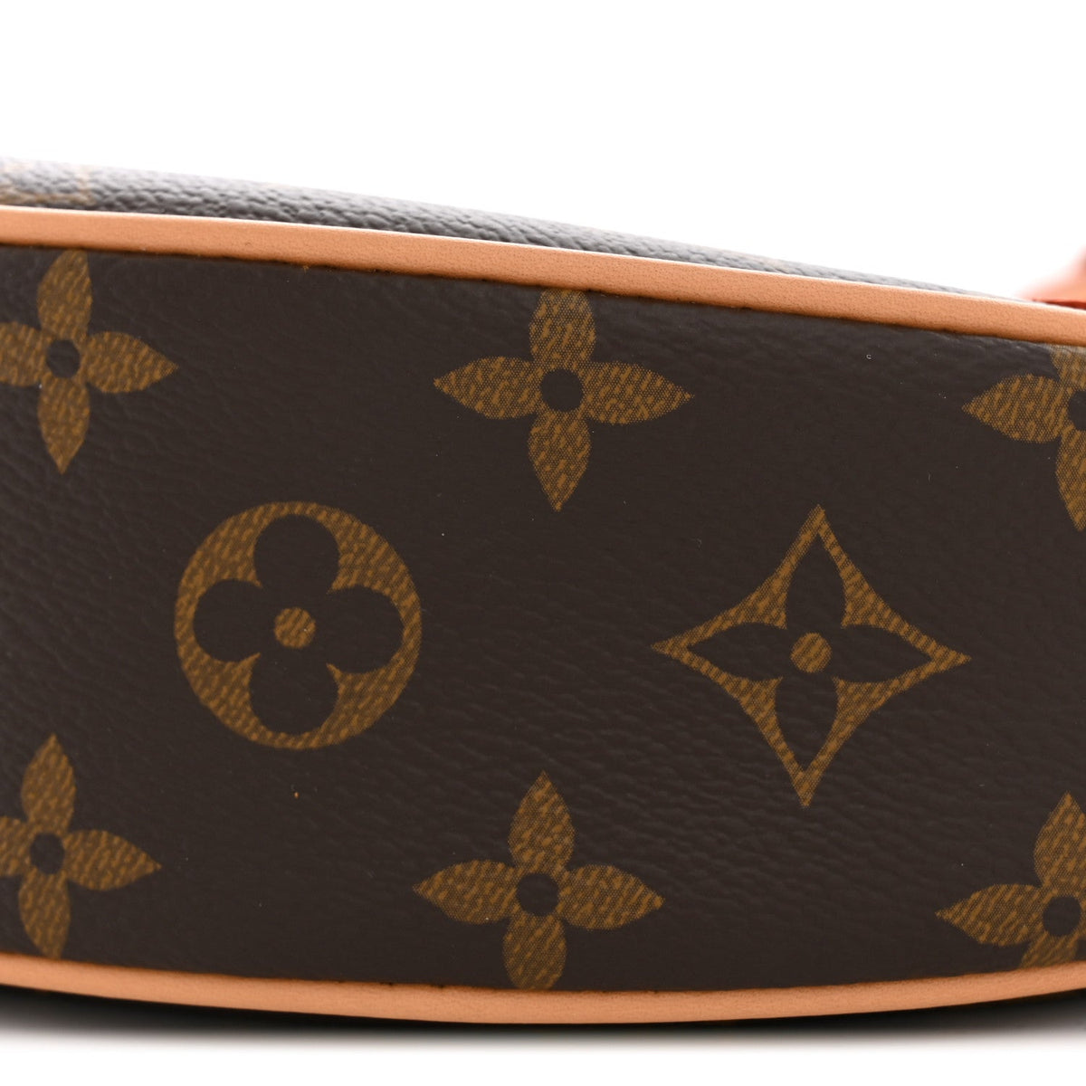 Monogram Loop