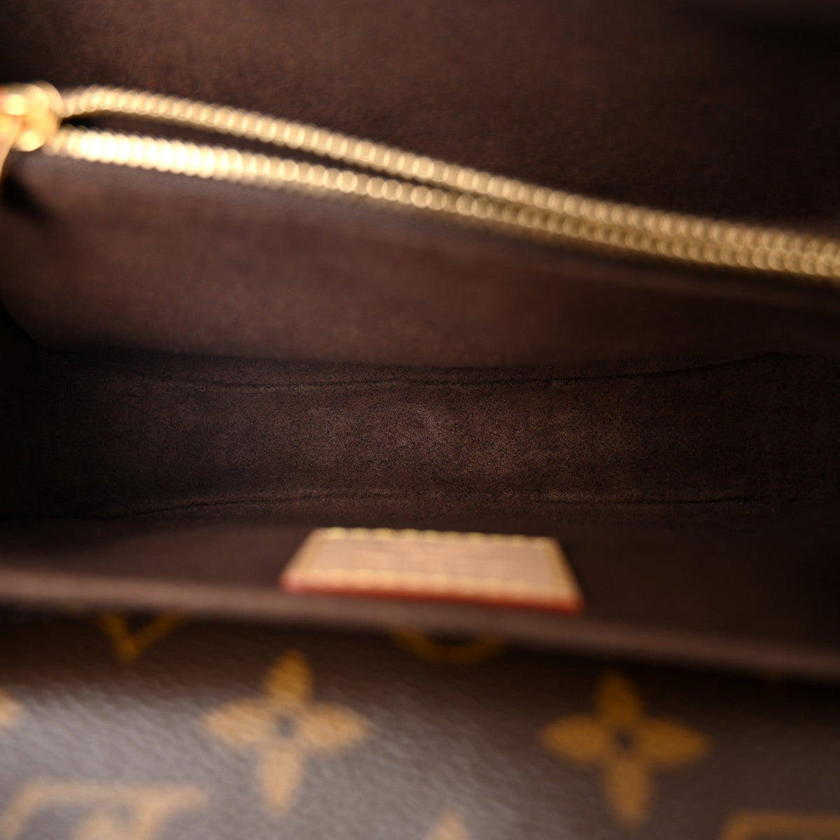 Monogram Pochette Metis East West