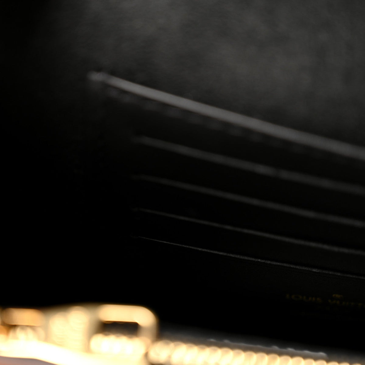 Reverse Monogram Dauphine Chain Wallet