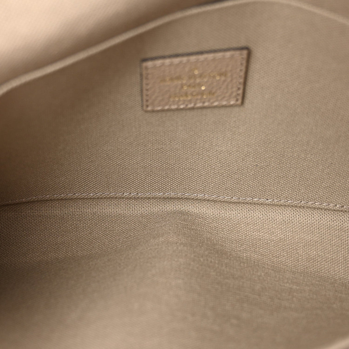 Empreinte Monogram Giant Felicie Pochette Tourterelle Creme