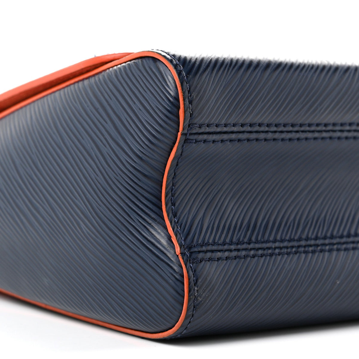 Epi Twist Shoulder Bag MM Indigo Piment
