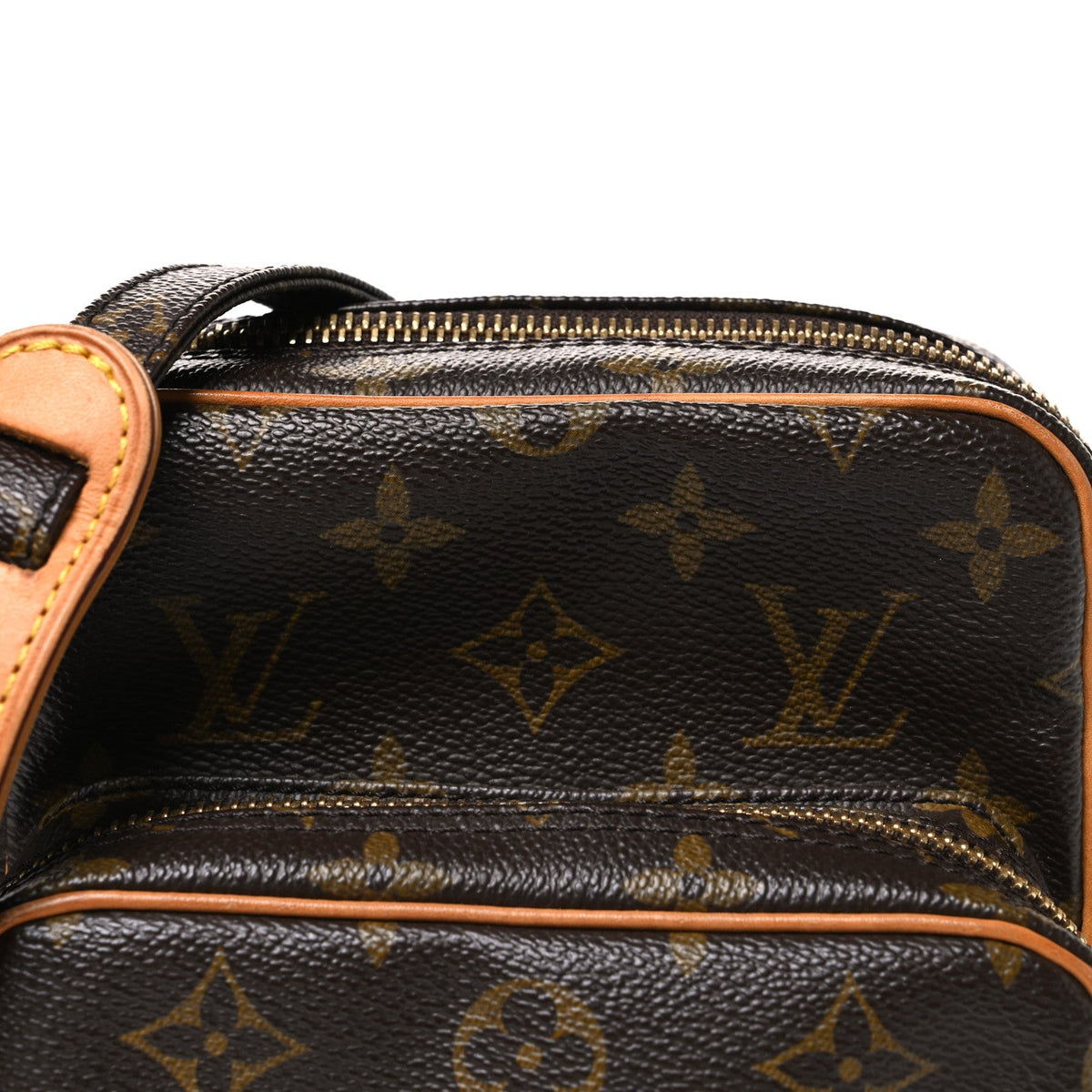 Monogram Amazone