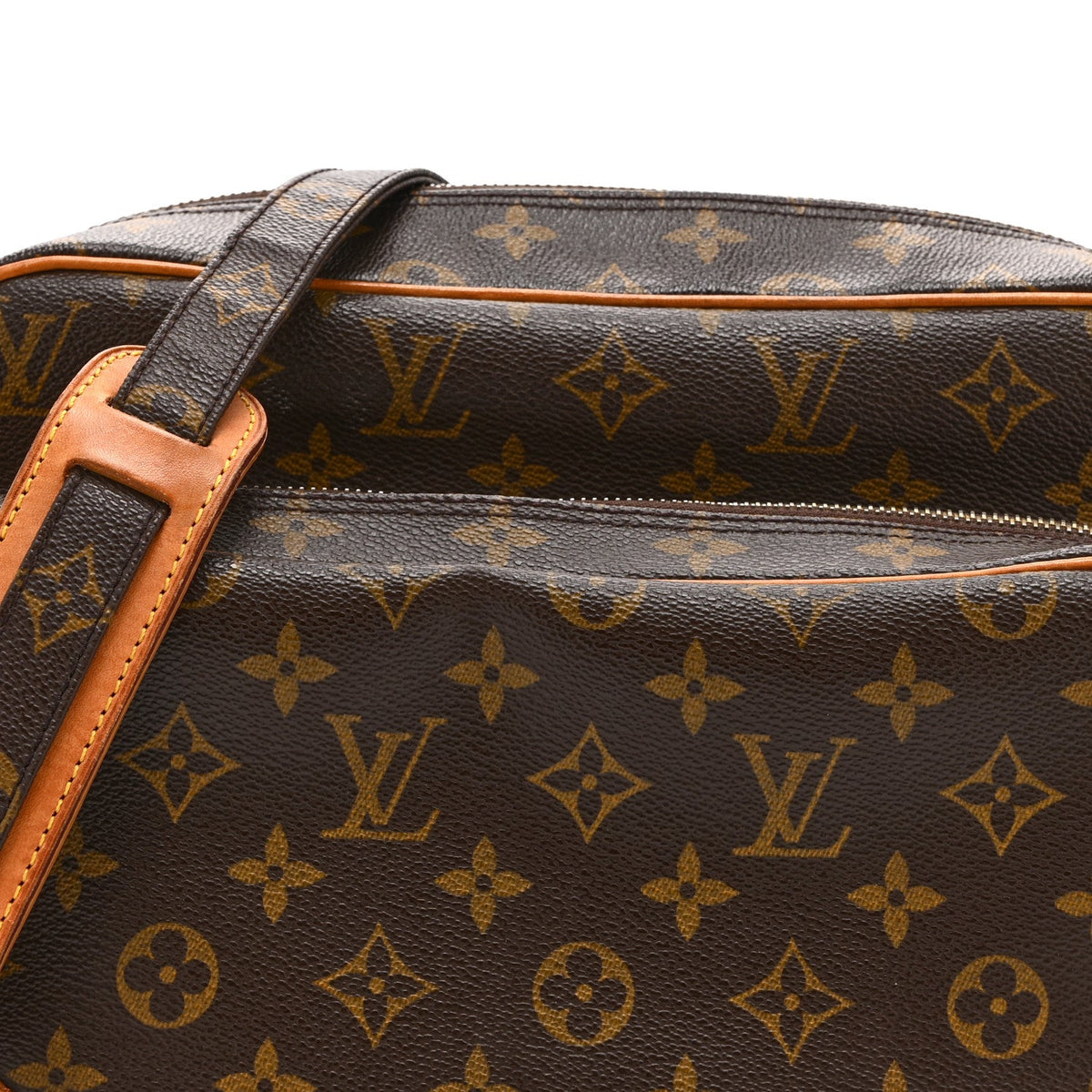 Monogram Nil 28